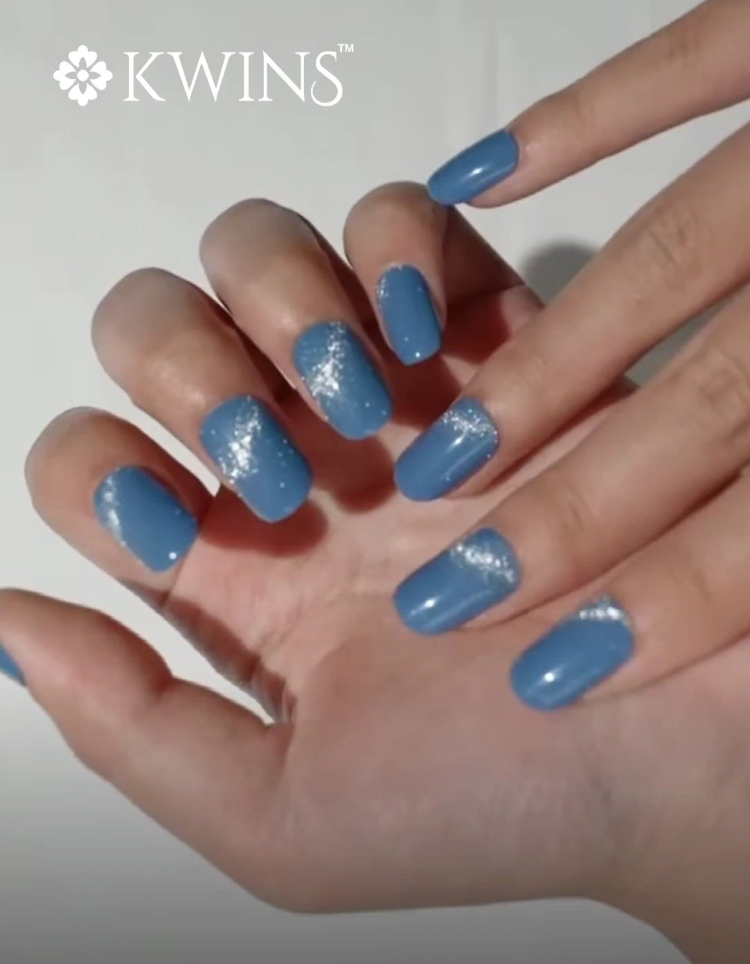 Frosty Blue Cat Eye 3D UV Gel Nails