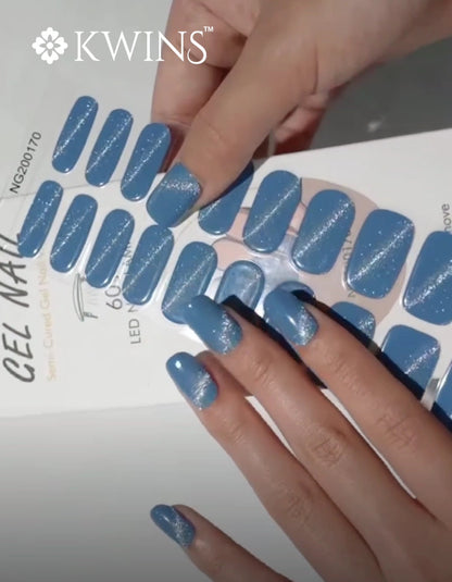 Frosty Blue Cat Eye 3D UV Gel Nails