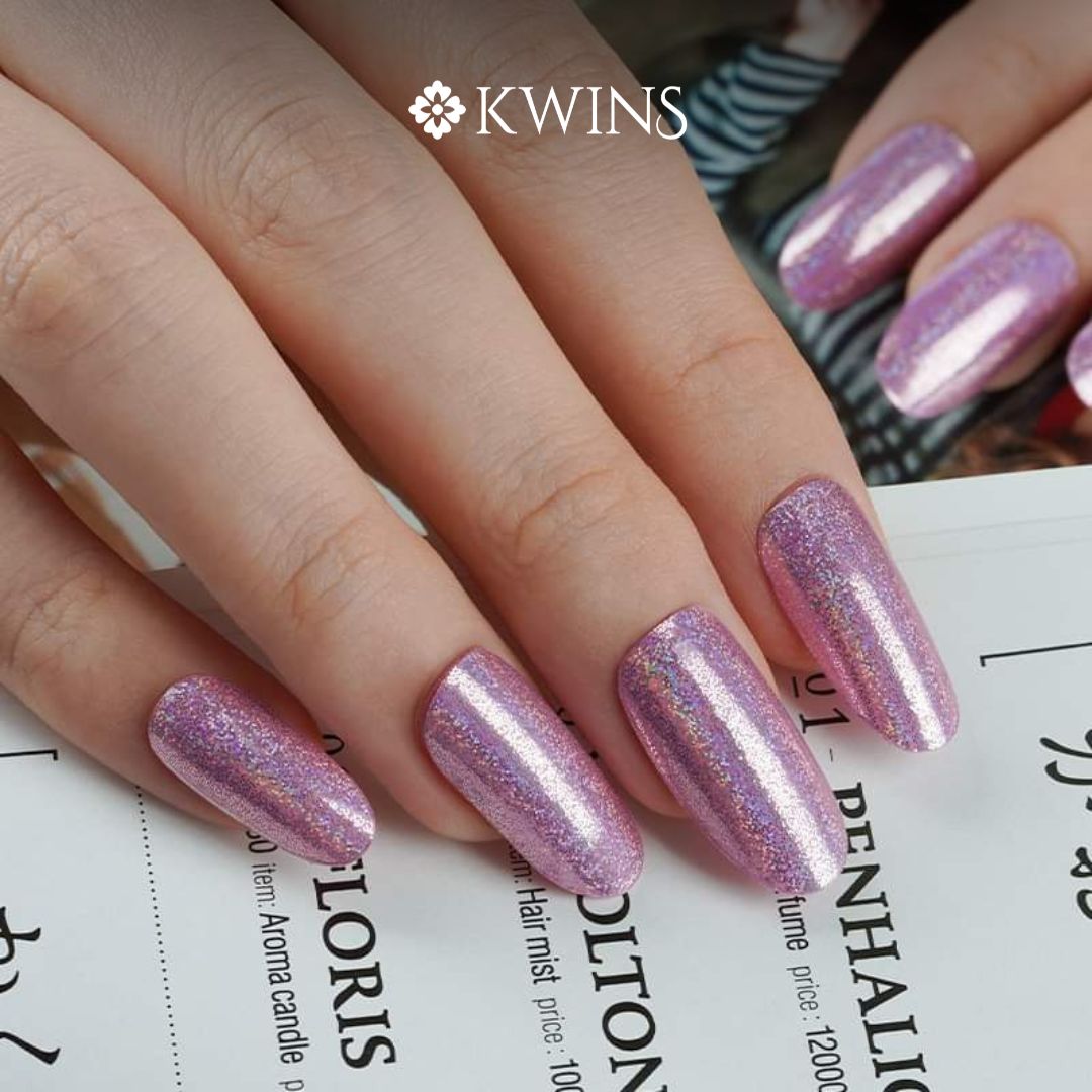 Lavender Holographic 3D UV Gel Nails